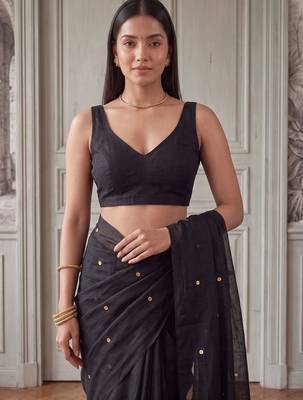 Black embellished sequinned  cotton handloom khadi saree 5