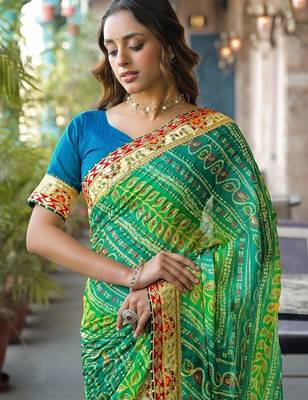 Green women patchwork  chiffon fusion bandhani saree 2