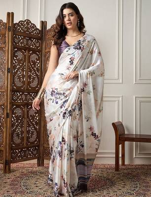 Cream printed saree with blouse piece 4