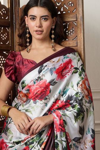 Off white printed saree with blouse piece