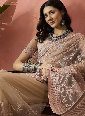 Pink embroidered saree with blouse piece 5