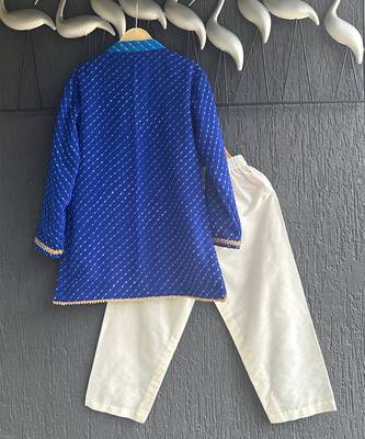 Blue off white leheriya printed kurta set 3