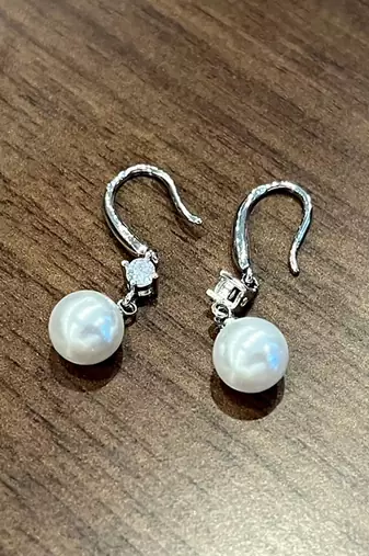 Pearl & crystal studded drop earrings wear jewelry