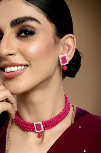 Women's choker crystal pearl beaded necklace & earrings set bharatanatyam