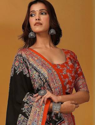 Black ethnic motifs printed saree with matching blouse 2