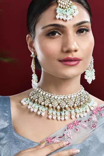 Silver plated kundan & mint beads studded choker necklace dangle