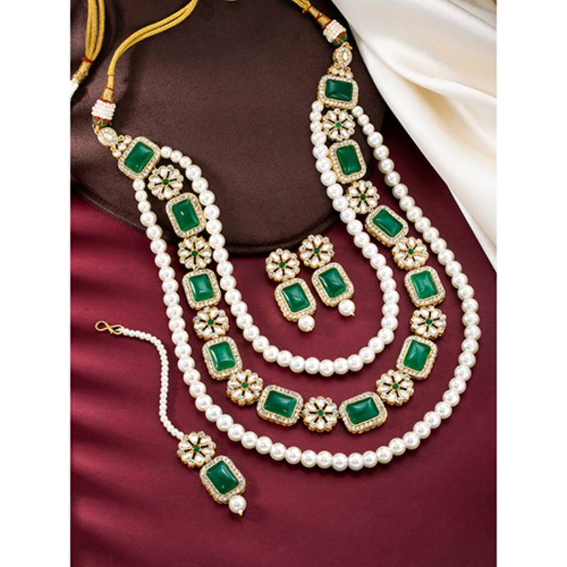 Women's green kundan synthetic stone & beads studded necklace earrings