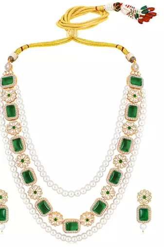 Women's green kundan synthetic stone & beads studded necklace earrings