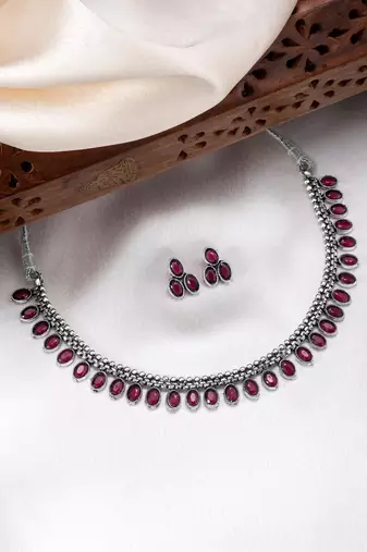Women's silver toned rani pink synthetic stone studded choker necklace stud