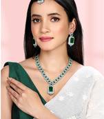 Silver plated green crystal & cubic zirconia studded necklace