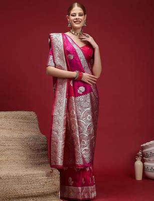 Pink ethnic motifs woven design zari saree with unstitched blouse 2