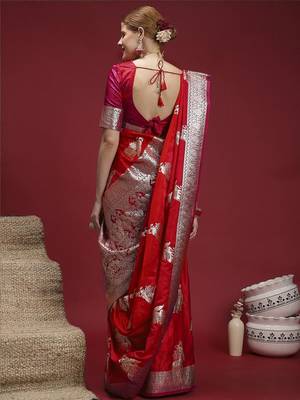 Red ethnic motifs woven design zari saree with unstitched blouse 2