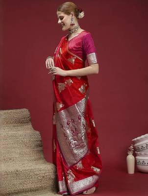 Red ethnic motifs woven design zari saree with unstitched blouse 3
