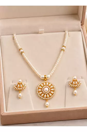 Certified Pearls Royal Floral Pendant Set with Gold Accents