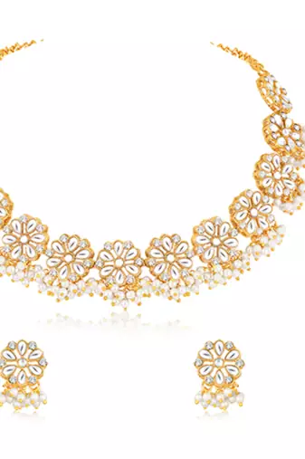 Gold plated white kundan & beads studded necklace earrings