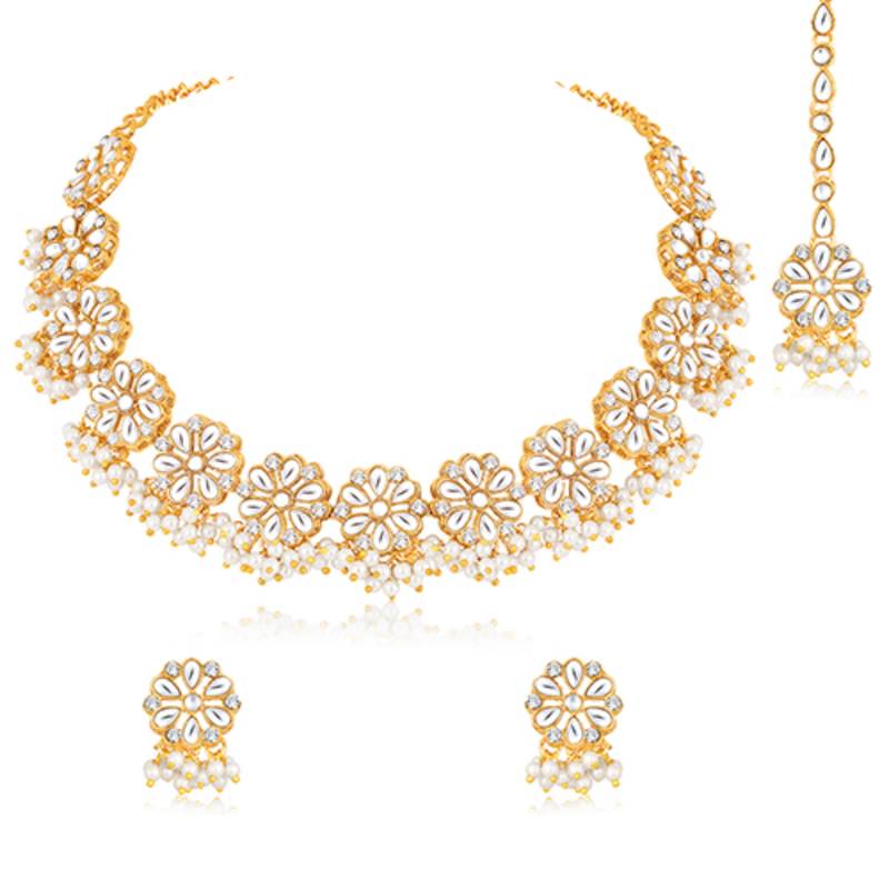 Gold plated white kundan & beads studded necklace earrings