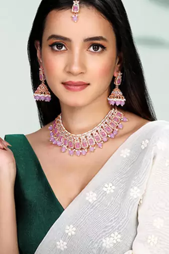 Kundan & beads studded lavender necklace earrings maangtikka set