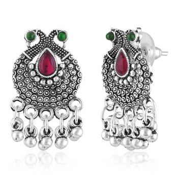 Women's silver toned rani pink green synthetic stone studded necklace dangle 5