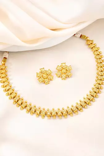 Women's choker necklace & floral stud earrings bharatanatyam jewelry set