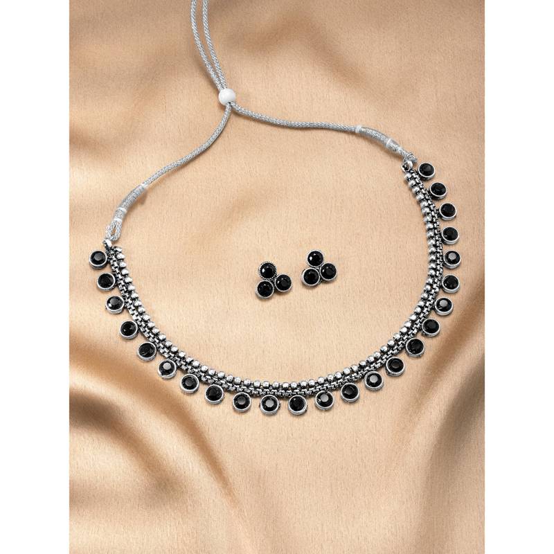 Women's synthetic stone studded choker necklace stud earrings bharatanatyam