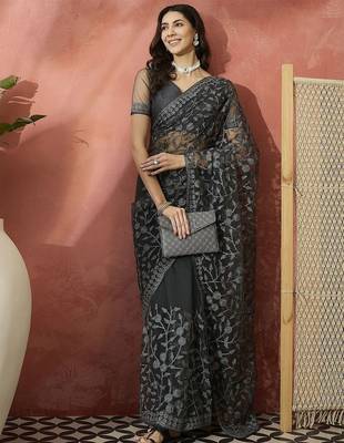 Grey embroidered saree with blouse piece 4