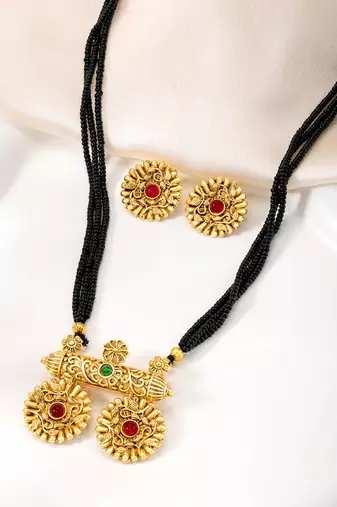 Women's rani pink green synthetic stone studded mangalsutra necklace with