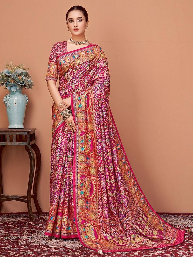 Pink ethnic motifs printed saree with unstitched blouse