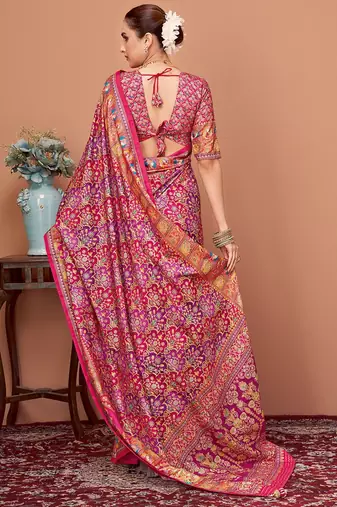 Pink ethnic motifs printed saree with unstitched blouse