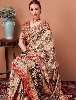 Beige ethnic motifs printed banarasi saree 4