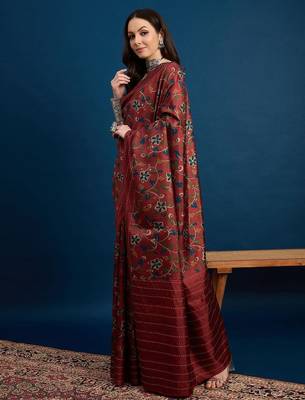 Maroon floral printed kantha work saree 2