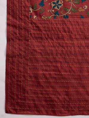Maroon floral printed kantha work saree 4