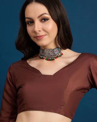Brown floral printed saree with blouse 5