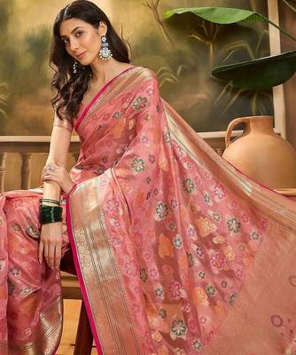 Pink floral woven design organza banarasi saree 4