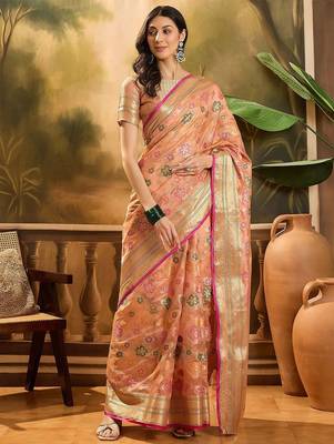 Peach floral woven design banarasi saree 5