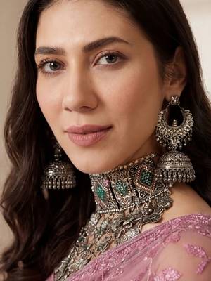 Pink embellished embroidered net designer saree 4