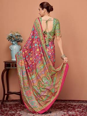 Pink kalamkari printed saree with matching blouse 3