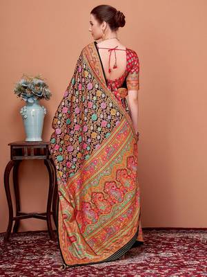 Black floral printed tussar saree 3