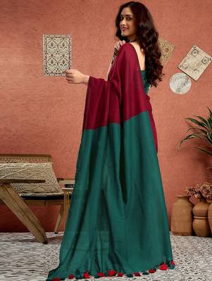 Maroon solid  linen saree with unstitched blouse piece 4