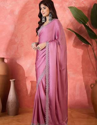 Purple embellished banarasi saree with blouse piece 3
