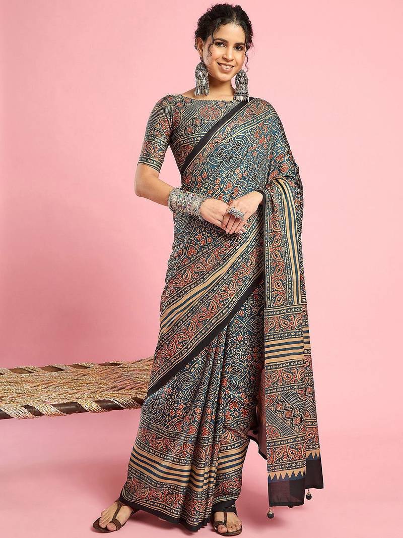 Teal ethnic printed saree with blouse piece