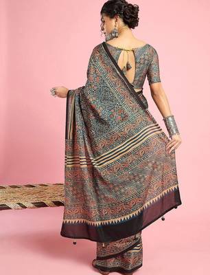 Teal ethnic printed saree with blouse piece 3