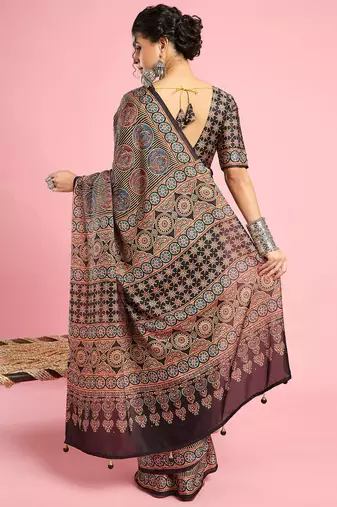 Black ethnic printed saree with blouse piece