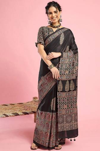 Black ethnic printed saree with blouse piece