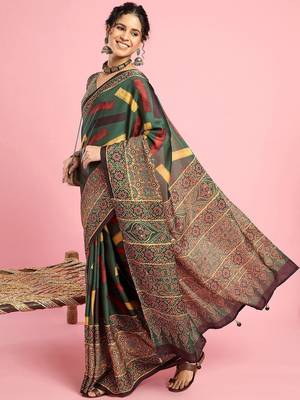 Green ethnic printed saree with blouse piece 1