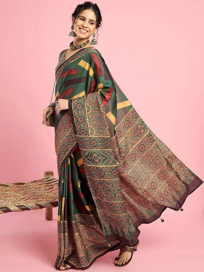 Green ethnic printed saree with blouse piece