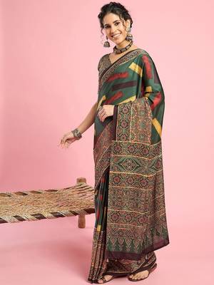 Green ethnic printed saree with blouse piece 4