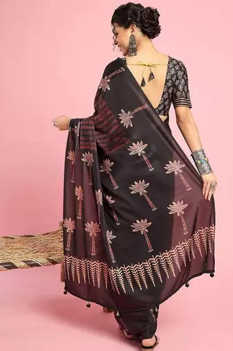Black ethnic printed saree with blouse piece
