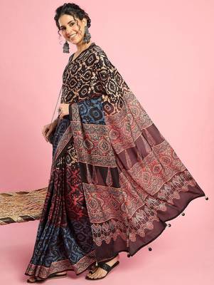 Beige ethnic printed saree with blouse piece 2