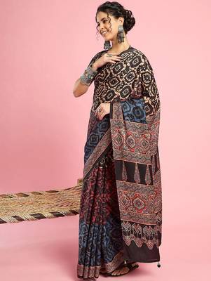 Beige ethnic printed saree with blouse piece 4