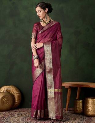 Magenta woven design zari traditional kanjeevaram saree 1